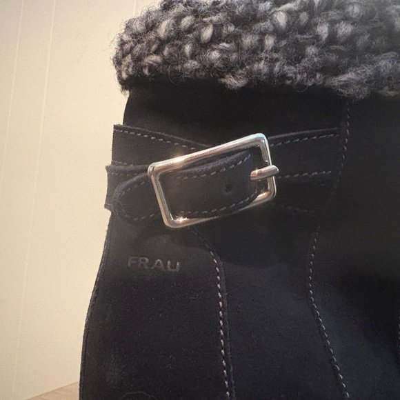 Frau booties - Picture 3 of 3